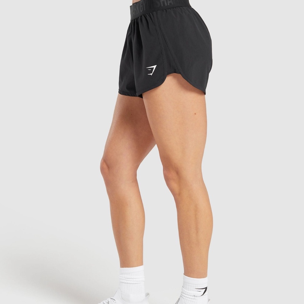 Gymshark Loose fit training shorts Large